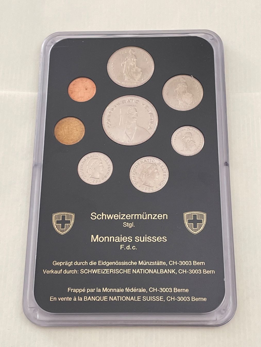 Tutti le monete: Münzsatz Schweiz 1984 Stgl – Nuovo e nell'imballaggio originale da Schlossrued venduto da Tkanada 1
