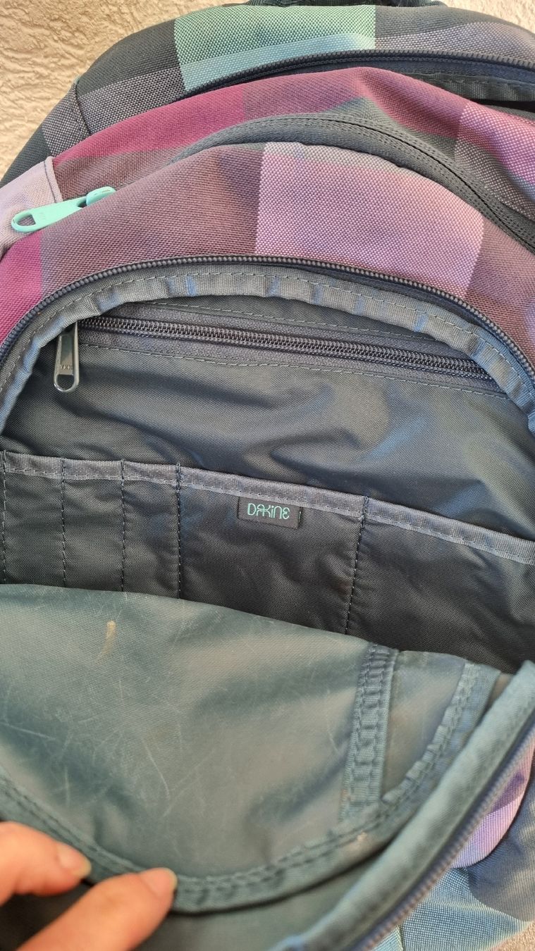 Dakine Borse & Zaini: Dakine Schulrucksack / Freizeit Rucksack – Usato da Tägertschi venduto da Fank111 2