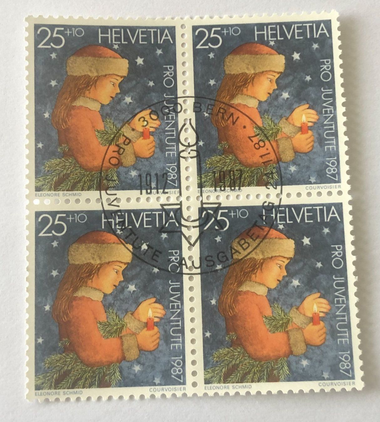 Tutti i francobolli: 4 er Block Nr.J 302 mit Vollstempel Bern – Usato da Aarau venduto da Billa007
