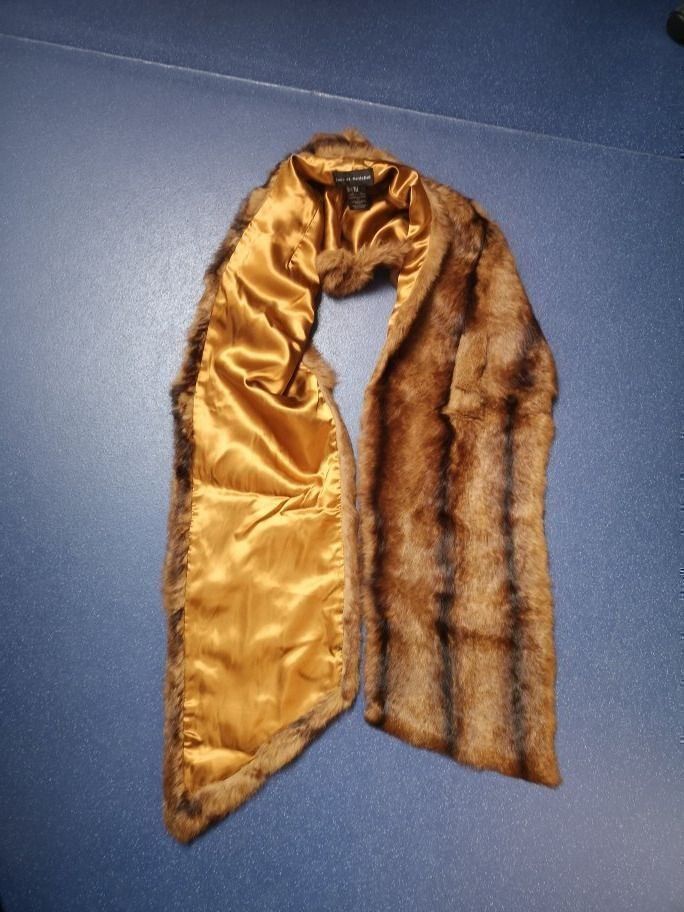 Foulard & Sciarpe: Pelz Schal Hase – Usato da Meggen venduto da Bilanz70