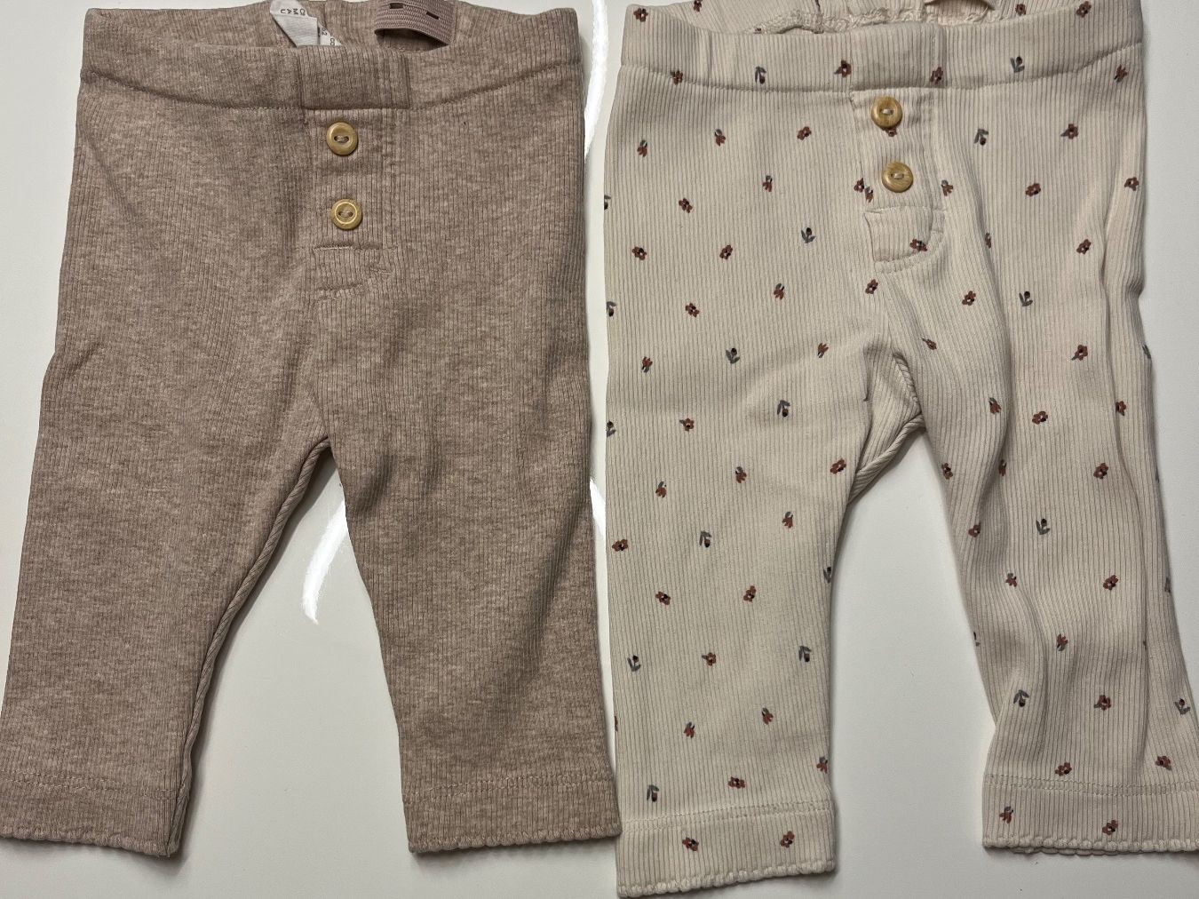 H&M Pantaloni: 2er Set H&M Leggings Gr. 62 – Usato da Oberwil BL venduto da FinjaBijou