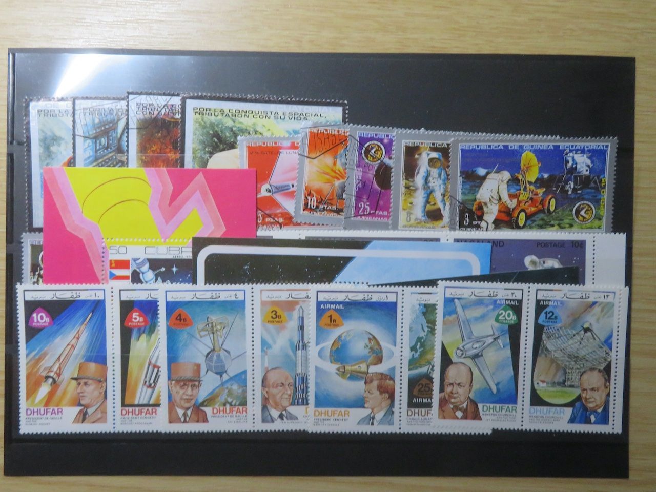 Tous les timbres: Raumfahrt 2 Doppelsteckkarten voll – D'occasion à Spreitenbach par heitersberg54 3