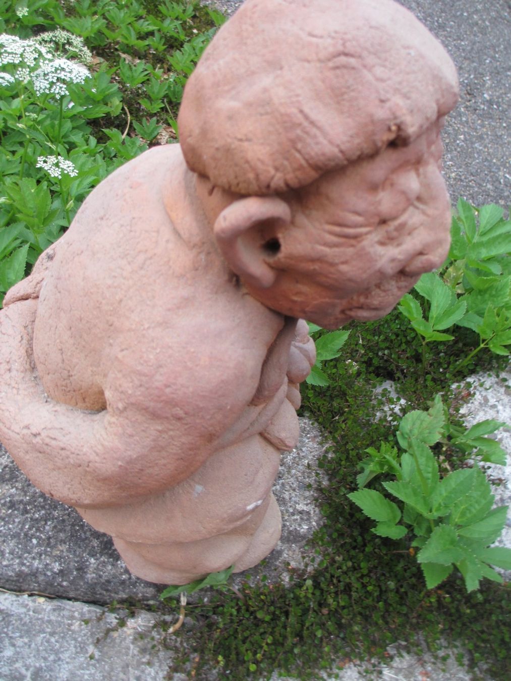 Statuette: Rustikale Terrakotta Figur, Hauswächter, Handarbeit – Nuovo (secondo la descrizione) da Herisau venduto da fan_h9qj 2