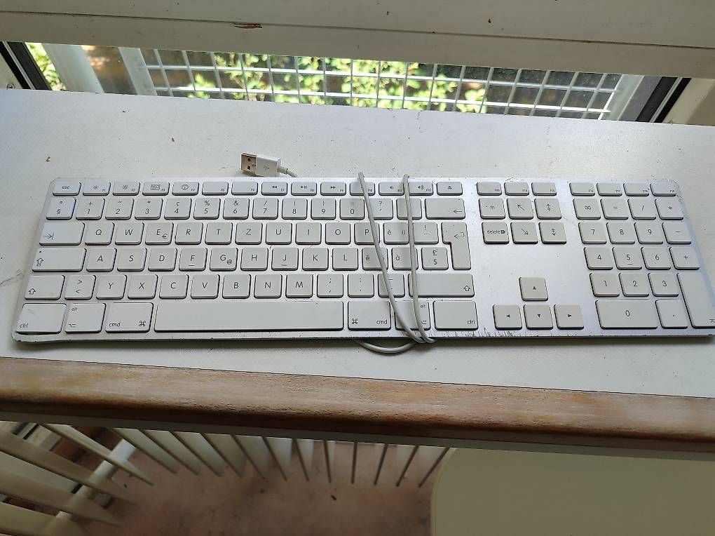 Tastiere: Apple Tastatur mit Gebrauchsspuren  – Usato da Zürich venduto da mat_p972 1