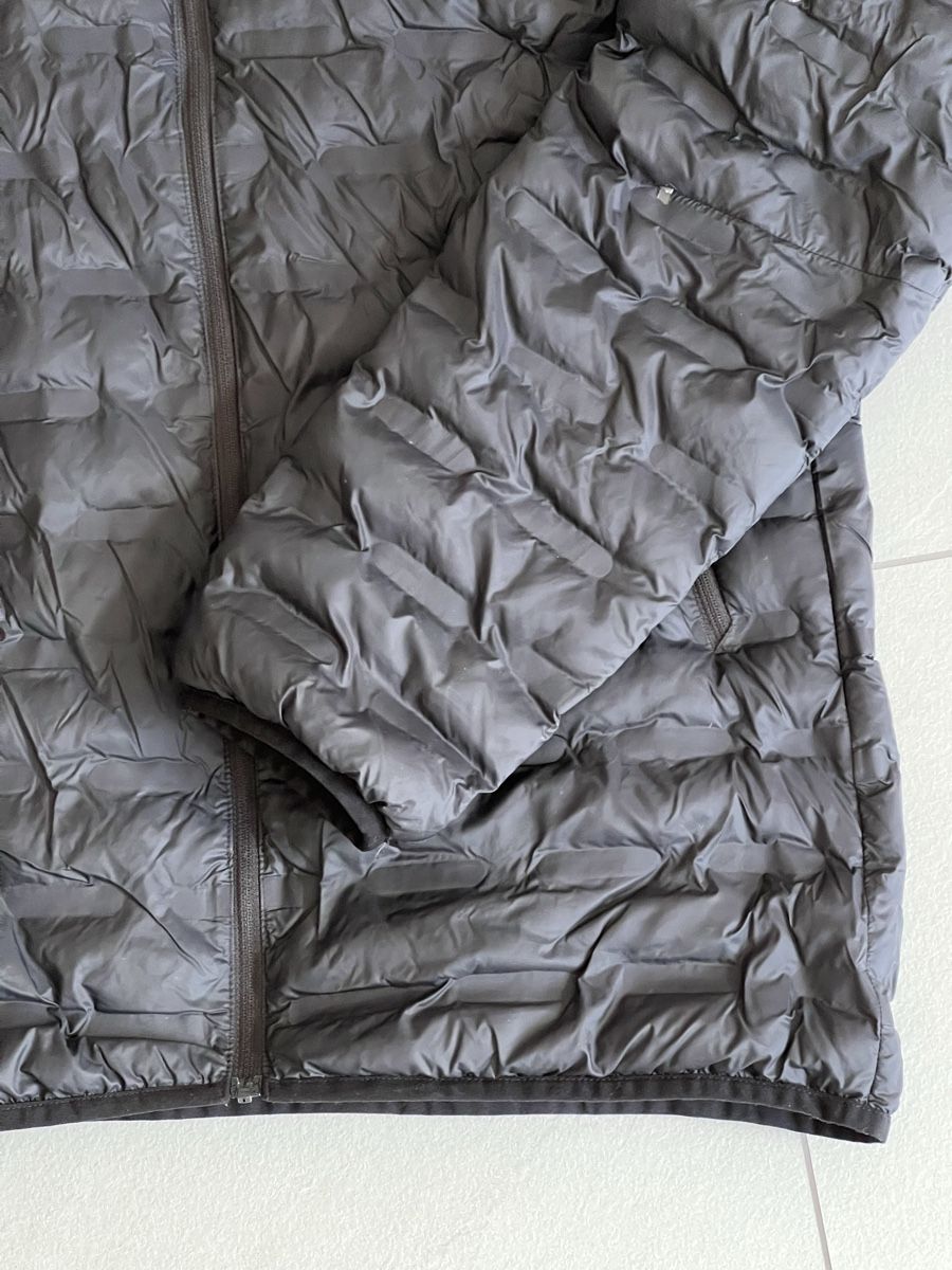 Giacche: ON Jacke Switch/ Reversible / Wendejacke / Puffer – Usato da Chur venduto da ruetizh 2