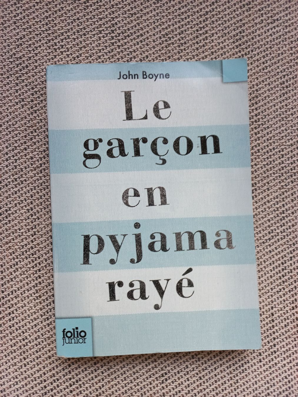 Libri: Le garçon en pyjama rayé (John Boyne) – Nuovo (secondo la descrizione) da Oberuzwil venduto da venditum.