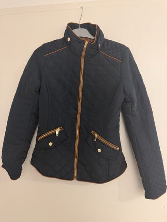Jacke Grösse 34