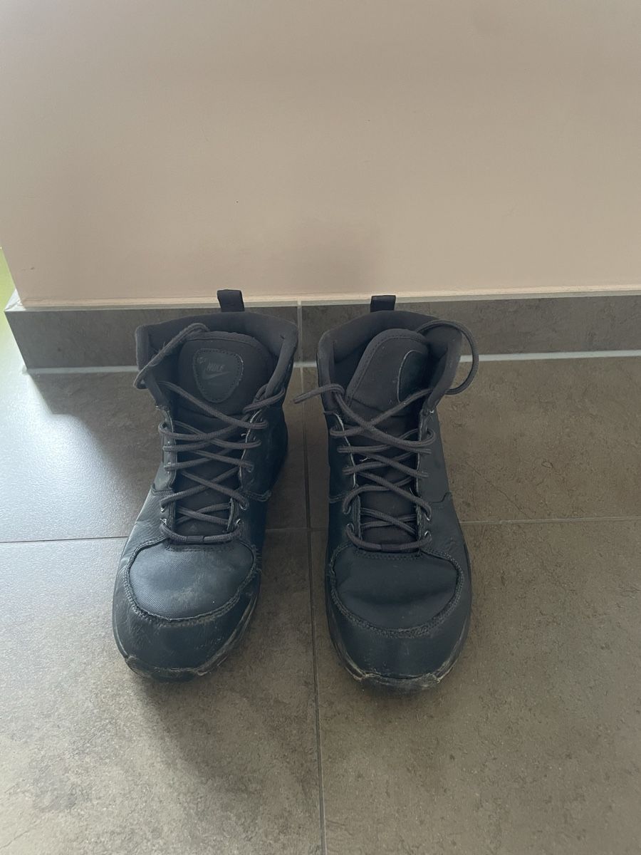 Nike Scarpe per ragazzi: Nike – Usato da Corpataux venduto da seniz