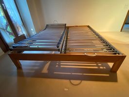 Doppelbett mit Bico Swing-flex Lattenroste