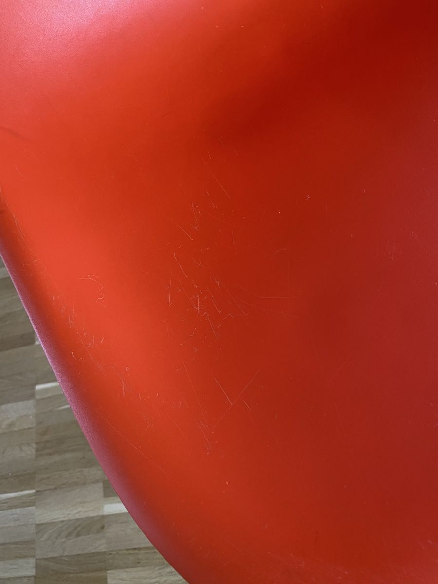 Vitra Sedie: Vitra Eames Plastic Chair Orange DSS Charles & Ray Eames – Usato da St. Gallen venduto da sunmoonwalker 4