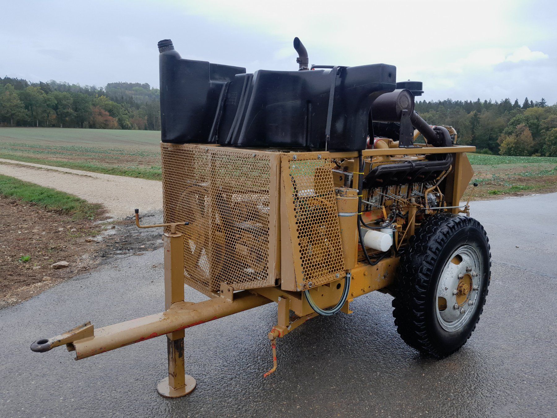 Trattori: Stationärmotor 160PS – Usato da Schleitheim venduto da Vario926