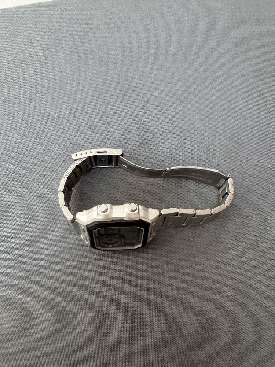 Casio Orologi: Montre Casio – Usato da Le Mont-sur-Lausanne venduto da nat_kt2b 1