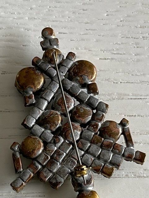 Spille & Fermagli: Weihnachtsbaum Brosche - Antik Gablonz – Nuovo (secondo la descrizione) da La Conversion venduto da angel-gini 2