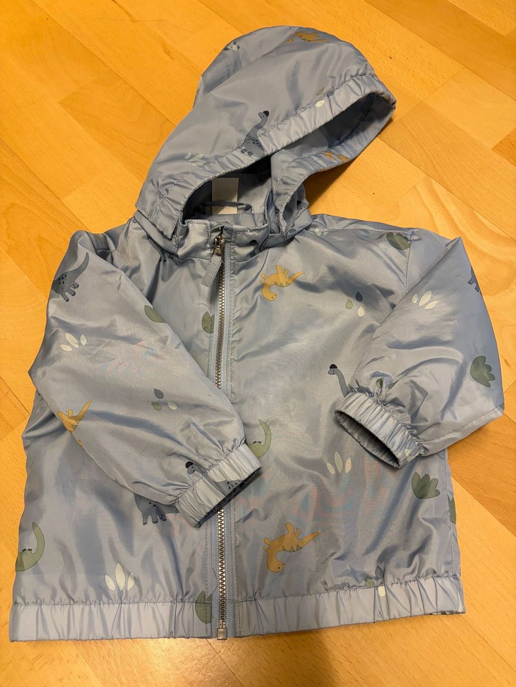 H&M Giacche & Cappotti: Dino Regenjacke Gr 74 – Usato da Gossau SG venduto da sha_jhp7