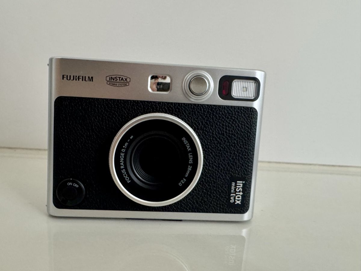 Fujifilm Fotocamera: Fujifilm instax mini Evo – Nuovo e nell'imballaggio originale da Sarnen venduto da OWAccount 1
