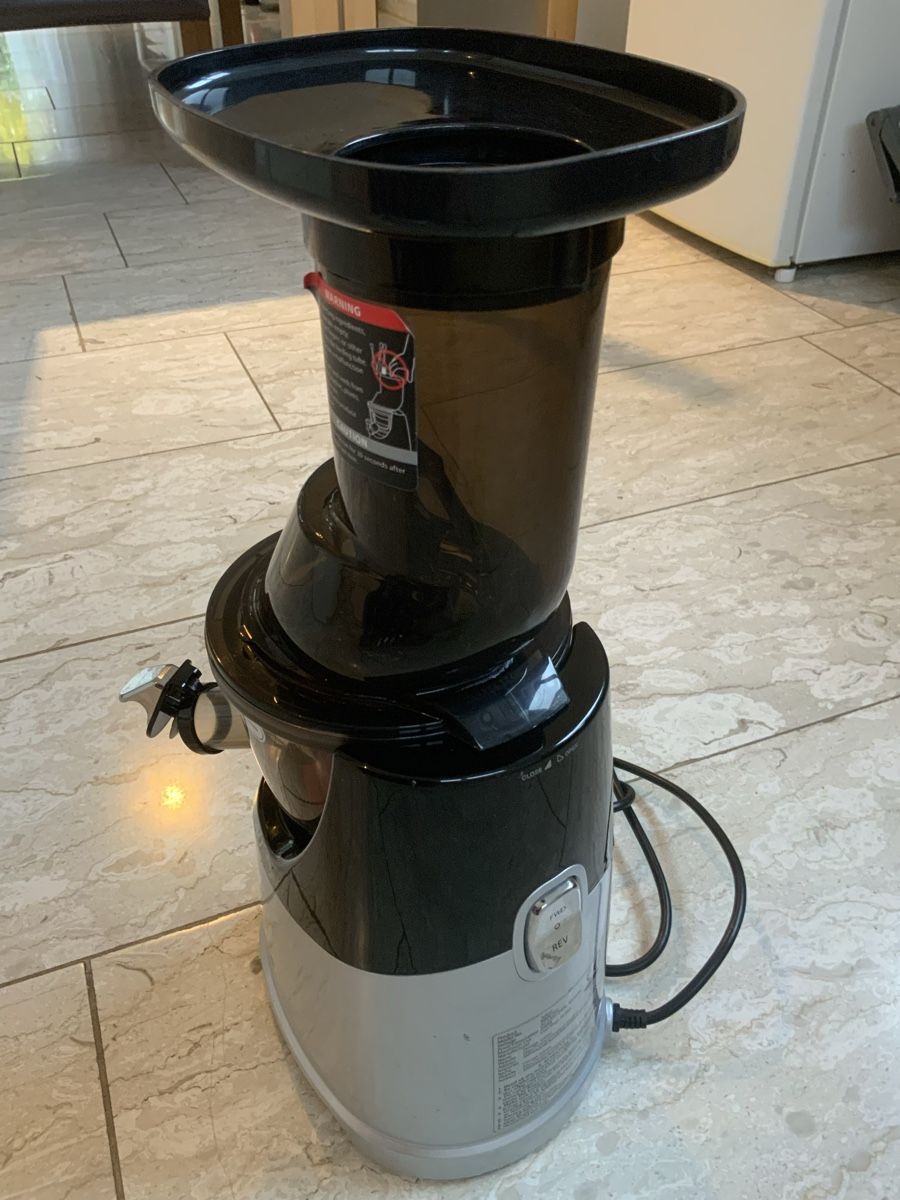 Elettrodomestici da cucina: Omega Juicers Mega mouth – Usato da Oberwil BL venduto da dmk2000 6