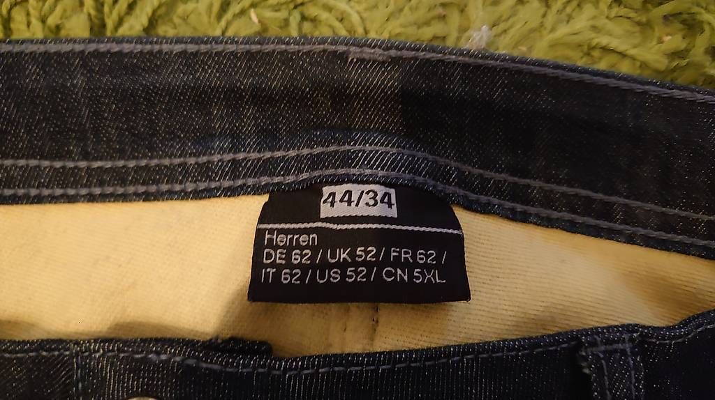 Hosen: Motorradhose 44/34 – Gebraucht aus Bad Zurzach von Coverup 2