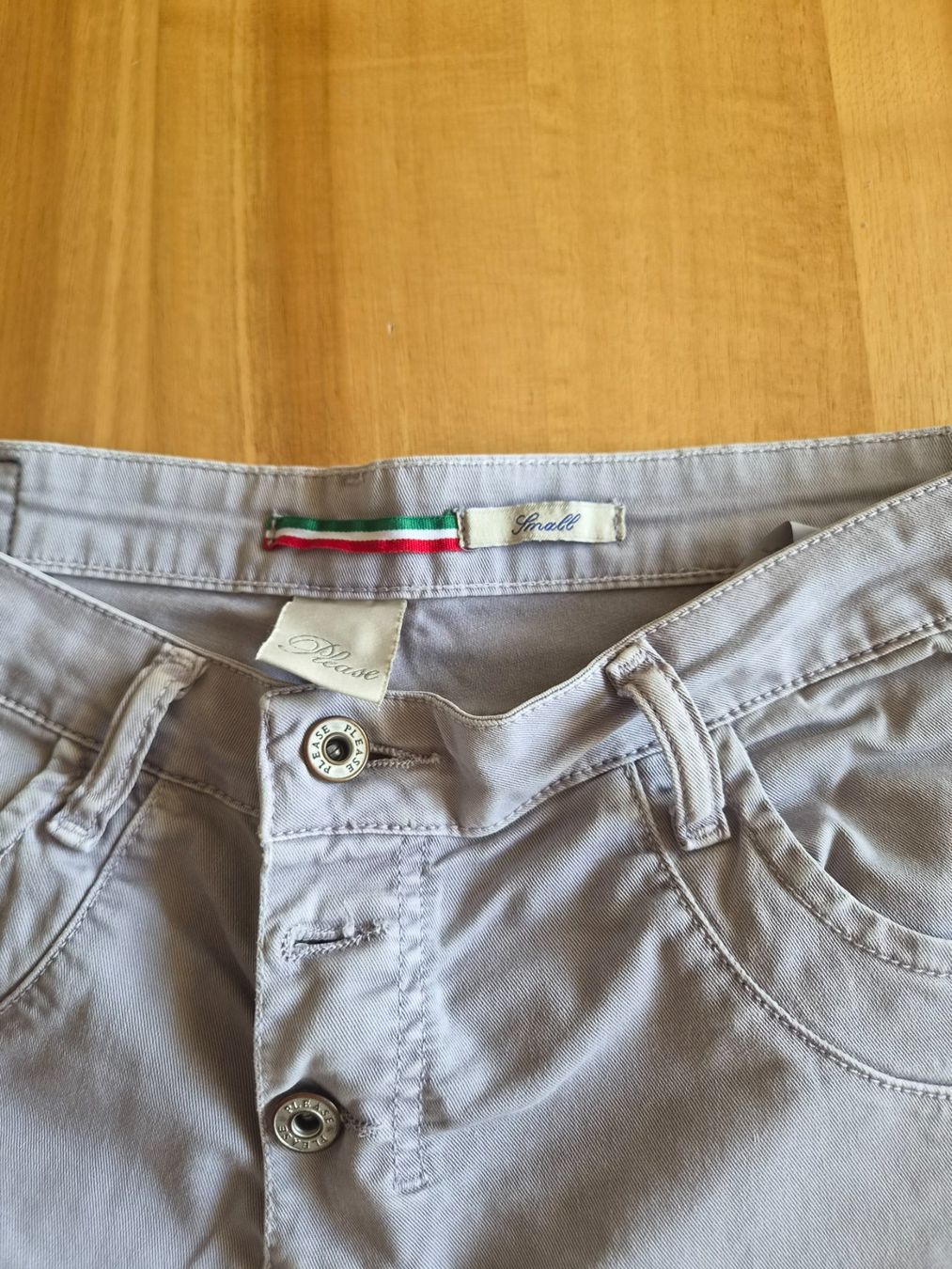Please Jeans Hosen: Damen Please Jeans hellgrau  Grösse Small / Neuwertig – Gebraucht aus Ibach von urs_sl5h 3