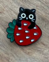Pin Katze Erdbeere