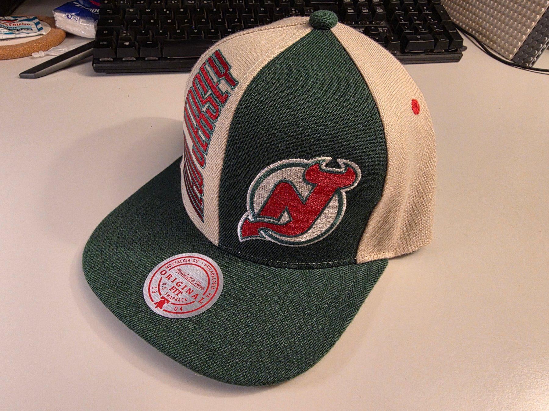 Mitchell & Ness Chapeaux, bonnets & casquettes: Cap Mitchell & Ness Original Fit Snapback NJ Devils – Neuf (Voir description) à Mörigen par Gadgeteer 2