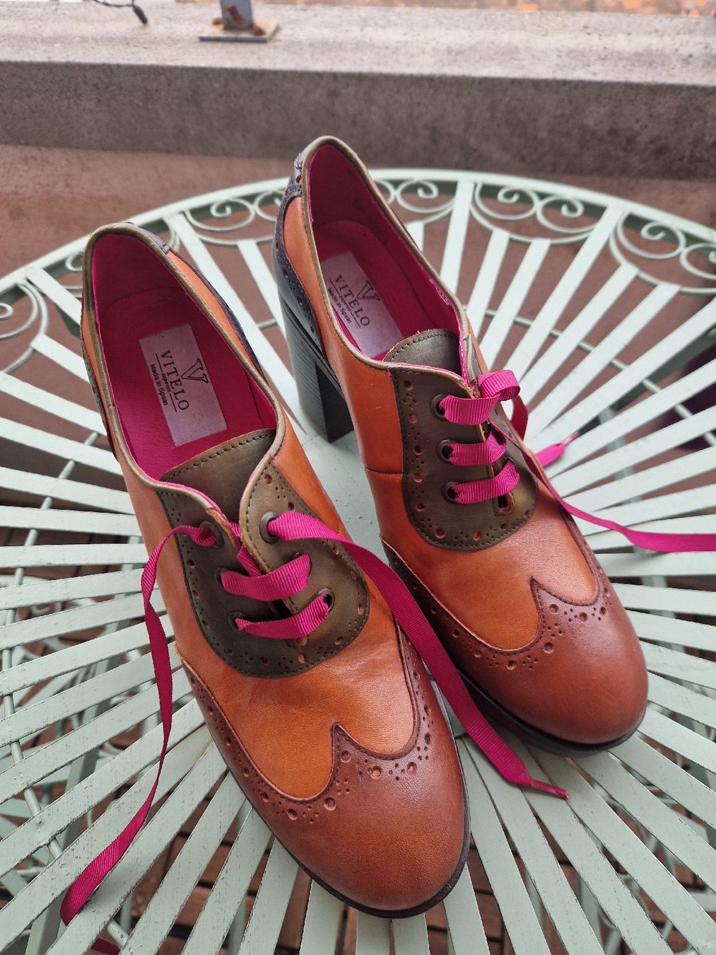Scarpe da donna: New shoes size 39 – Nuovo (secondo la descrizione) da Lausanne venduto da Issss 1