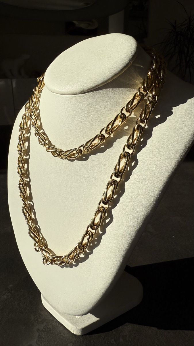 Catenine: Collier Grosse Germany plaqué or maillons, Dior – Nuovo (secondo la descrizione) da Nyon venduto da stylevintage79 1