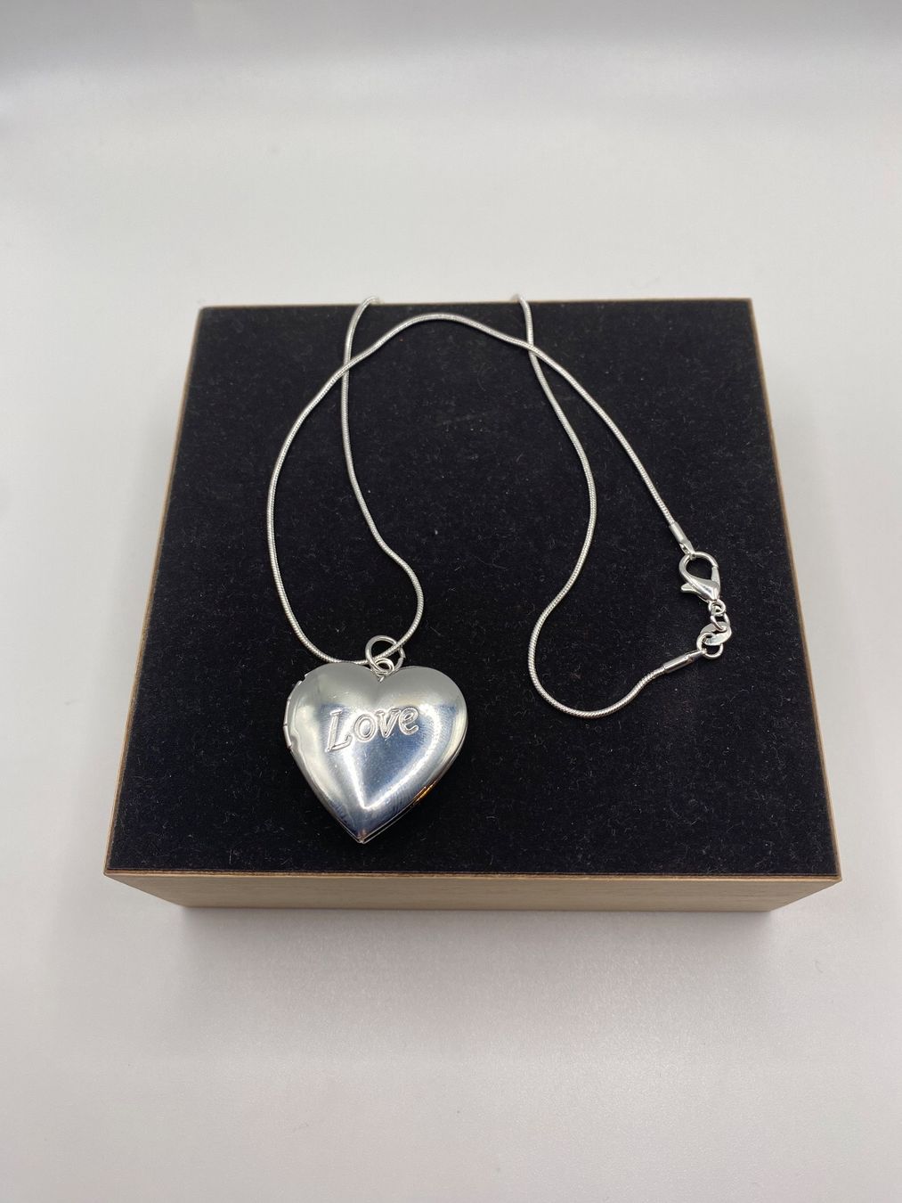 Catenine: Collier avec pendentif coeur love 25cm – Nuovo (secondo la descrizione) da Chamoson venduto da Pince26 3