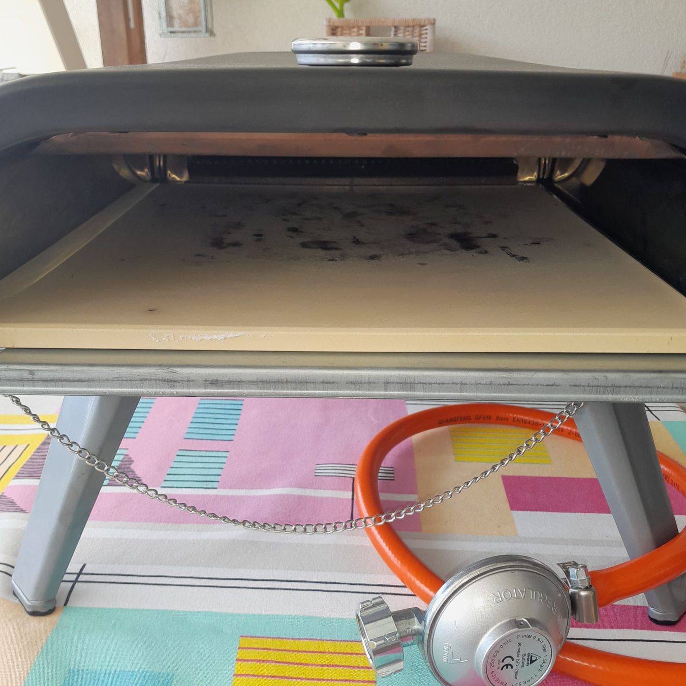 Pizzaofen: Gasbetriebener Pizzaofen – Gebraucht aus Lommiswil von Marianne9 1
