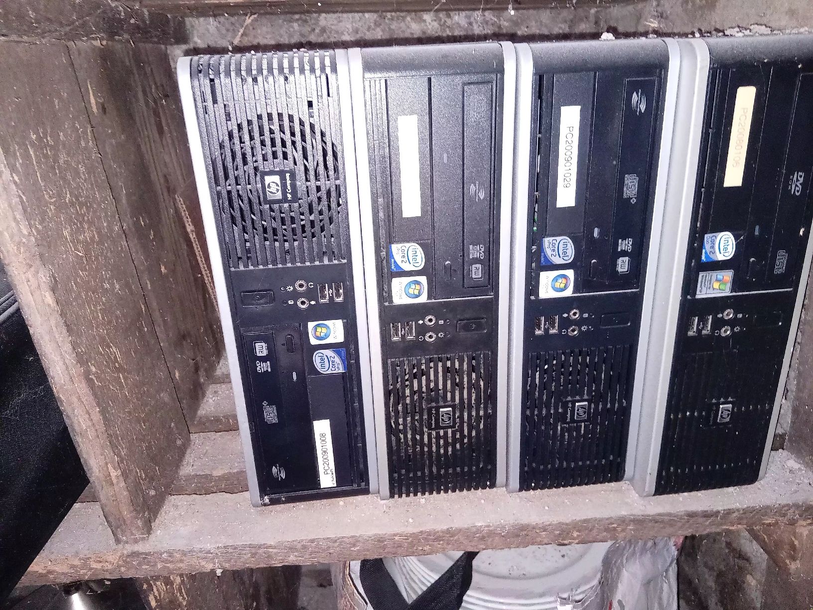 PC: 18 PIECES UNITE CENTRALE HP – Usato da Lausanne venduto da tal_8ntx 6
