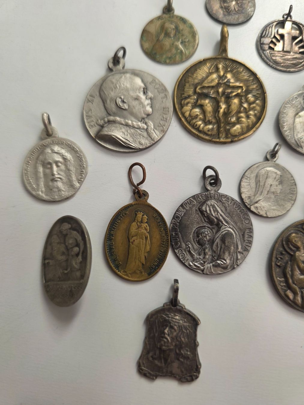 Sonstiger Schmuck: Alte Religiöse Anhänger 1 Brosche – Gebraucht aus Wittenbach von rose_rosi 2
