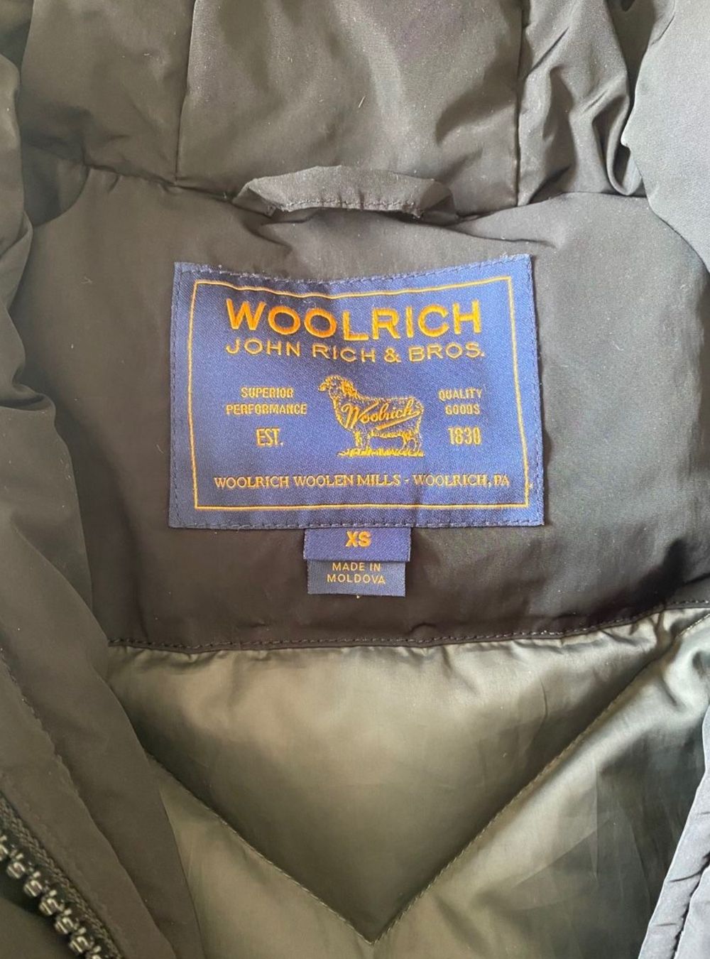 Woolrich Mäntel: Original Woolrich Arctic Parka Wintermantel – Gebraucht aus Buchs ZH von crazyhandbaggirl123 7