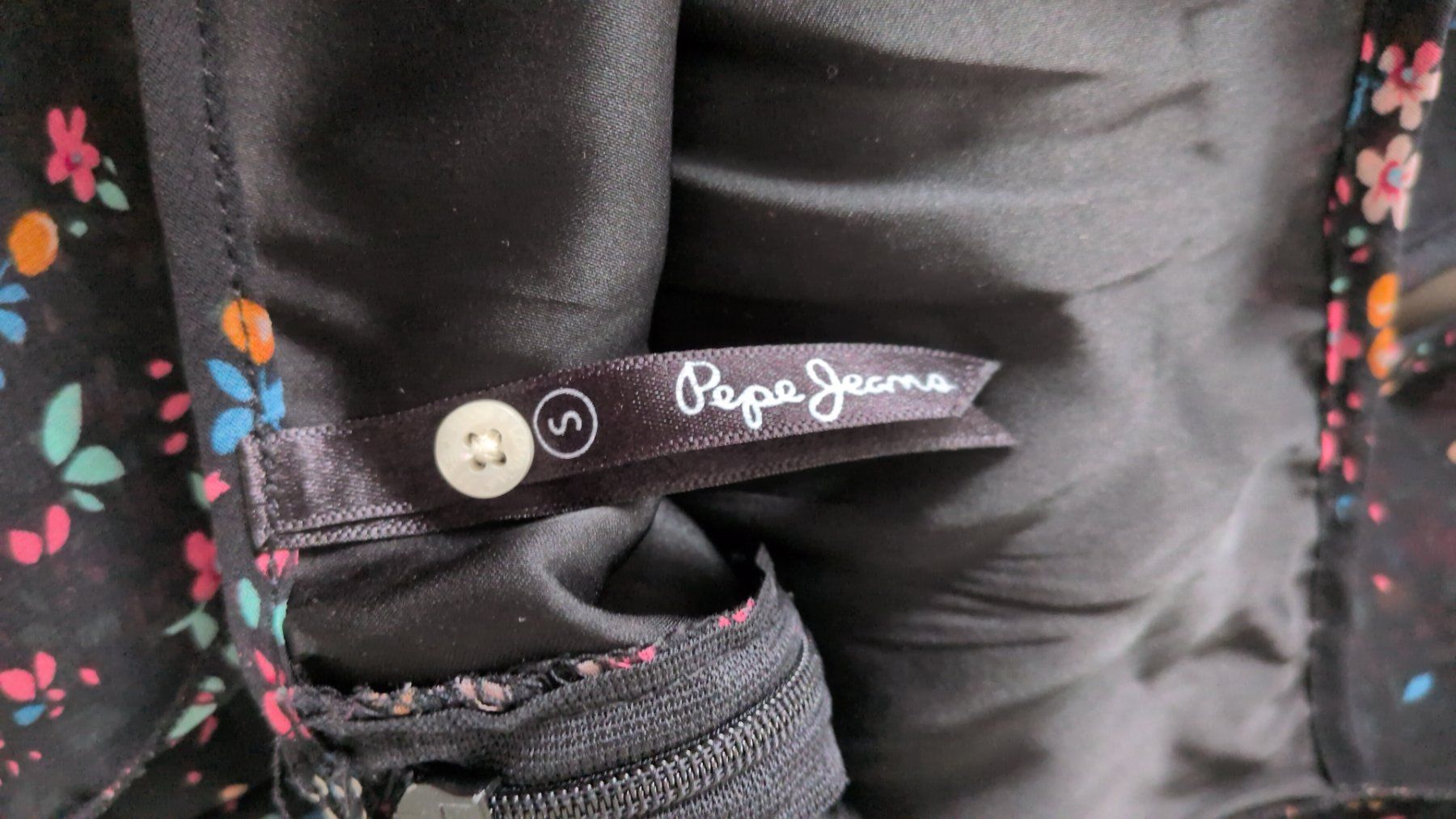 Pepe Jeans Kleider: Robe Pepe Jeans – Gebraucht aus Grueningen von t.campanella 7