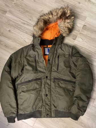 Neue olive Jack Jones Winterjacke Gr.176