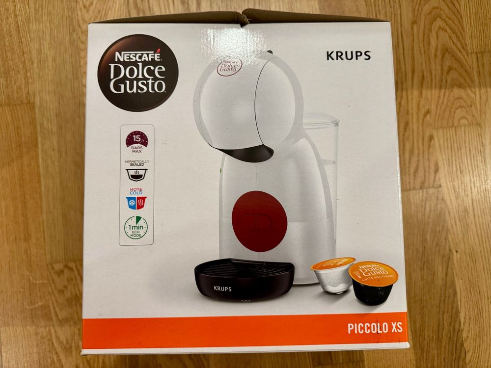 Krups Macchine per caffè & Macchine per espresso: KRUPS Nescafé Dolce Gusto Piccolo XS, Weiss - Fabrikneu – Nuovo e nell'imballaggio originale da Visp venduto da adrtzr 1
