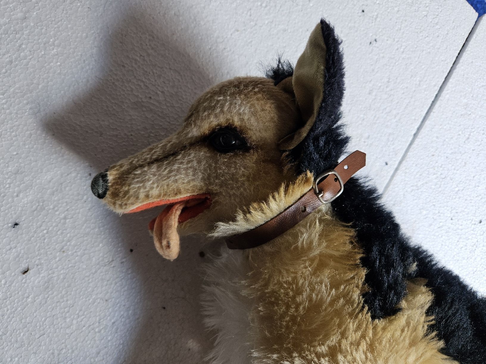 Jouets: alter Hund - Stofftier – D'occasion à Haslen GL par Sandra40 2