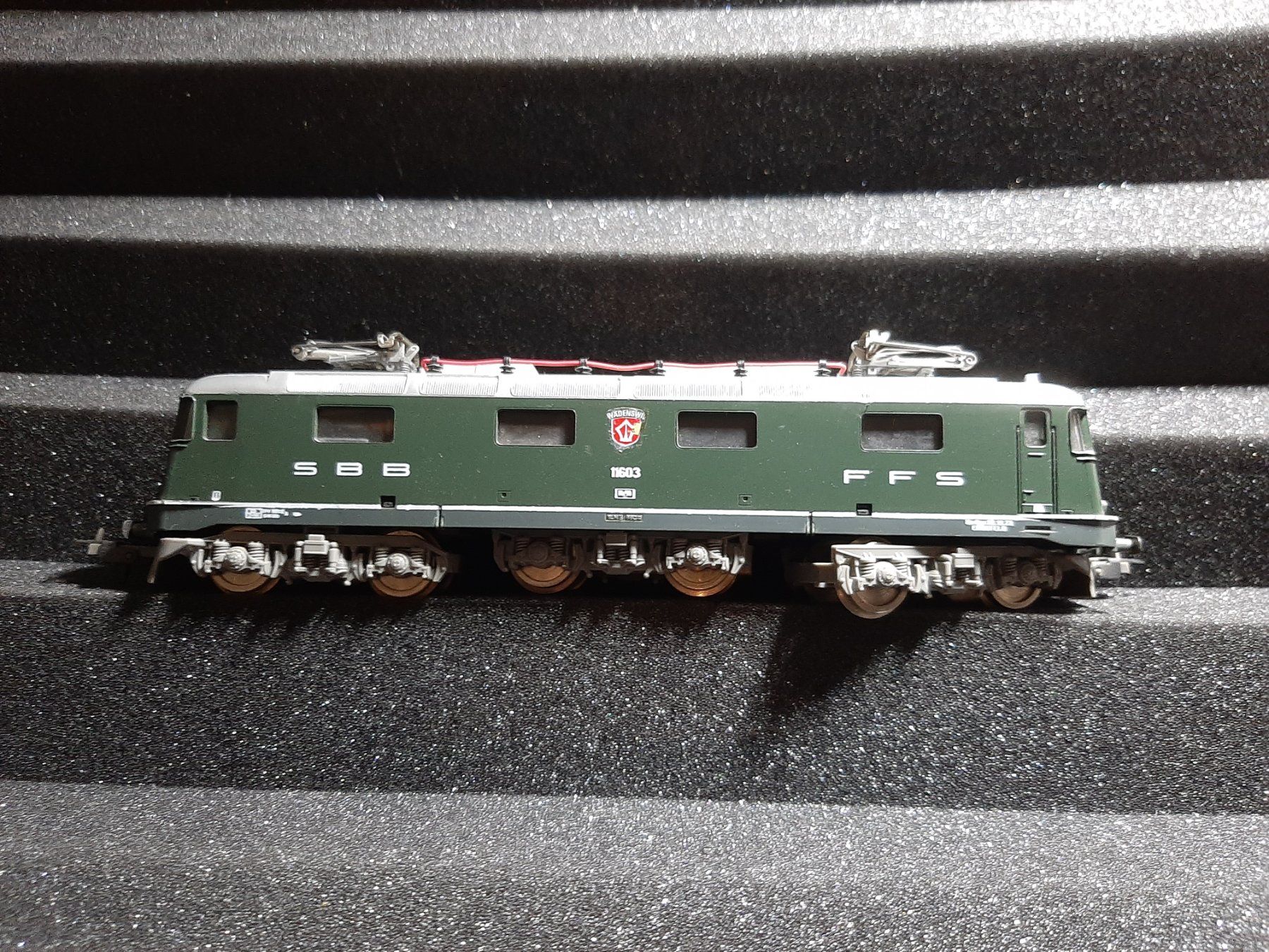 Lima Modellini di ferrovie: LIMA 11603 208051 LG EN BOITE – Usato da Avully venduto da RIVALIS