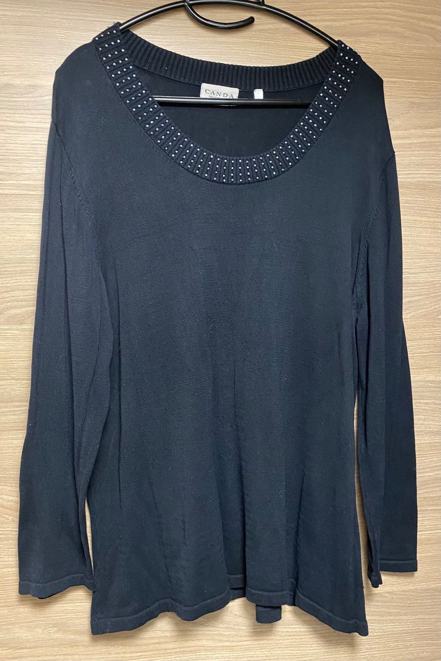 Maglioni & Felpe: Damenpullover mit Perlen Grösse XL ca. 38/40 Marke Canda – Usato da Ennetmoos venduto da Tabakfrei