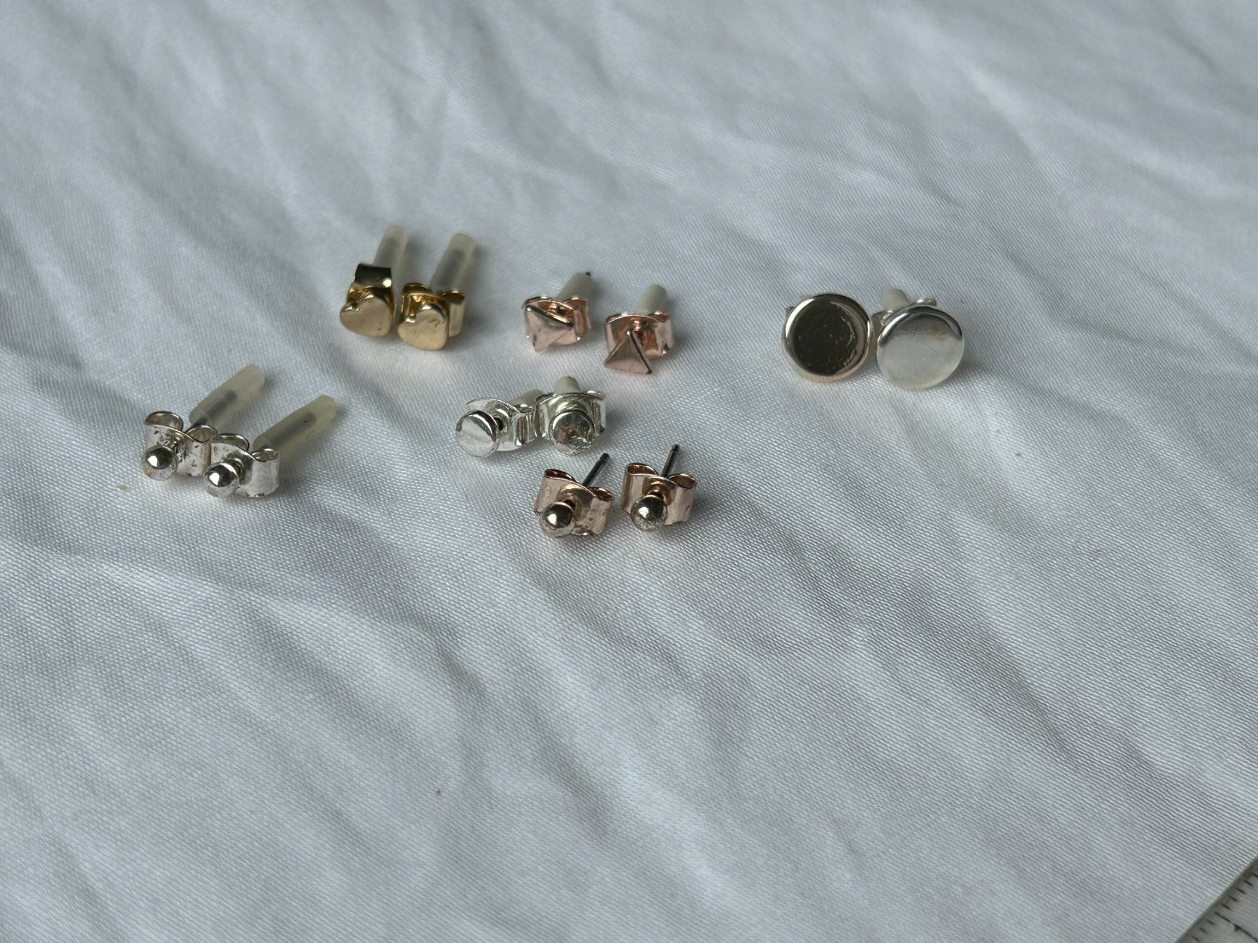 Ohrringe & -stecker: Ohrringe diverse Motive gold silber bronze – Gebraucht aus Vaduz von vogt-mettler