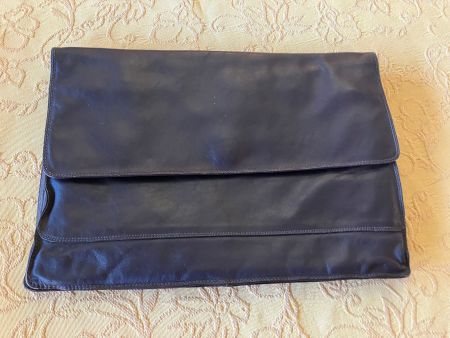 Pochette in pelle marrone Enny