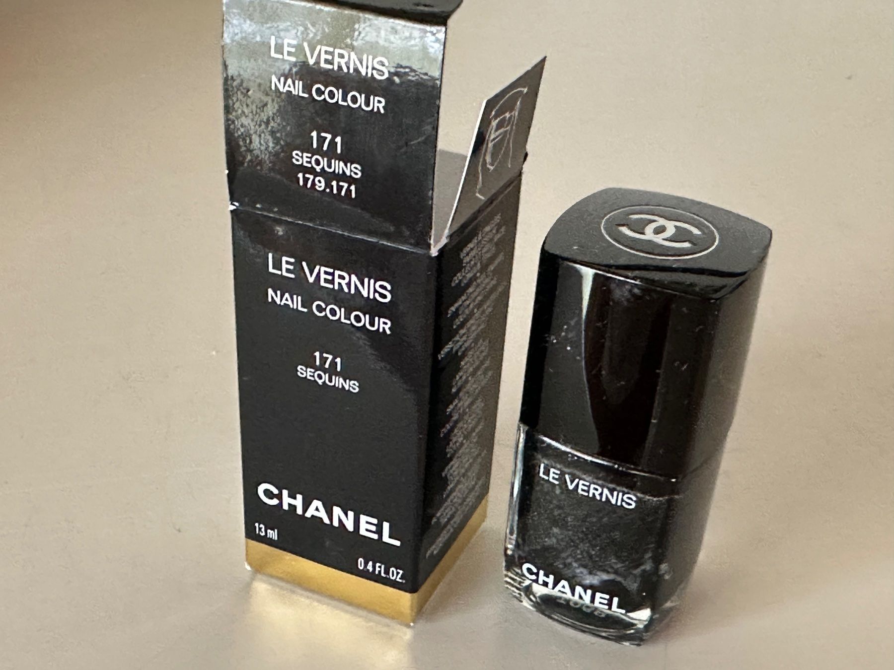 Chanel Smalto per unghie: Original Chanel Nagelack – Nuovo e nell'imballaggio originale da Aarburg venduto da flacon05 2