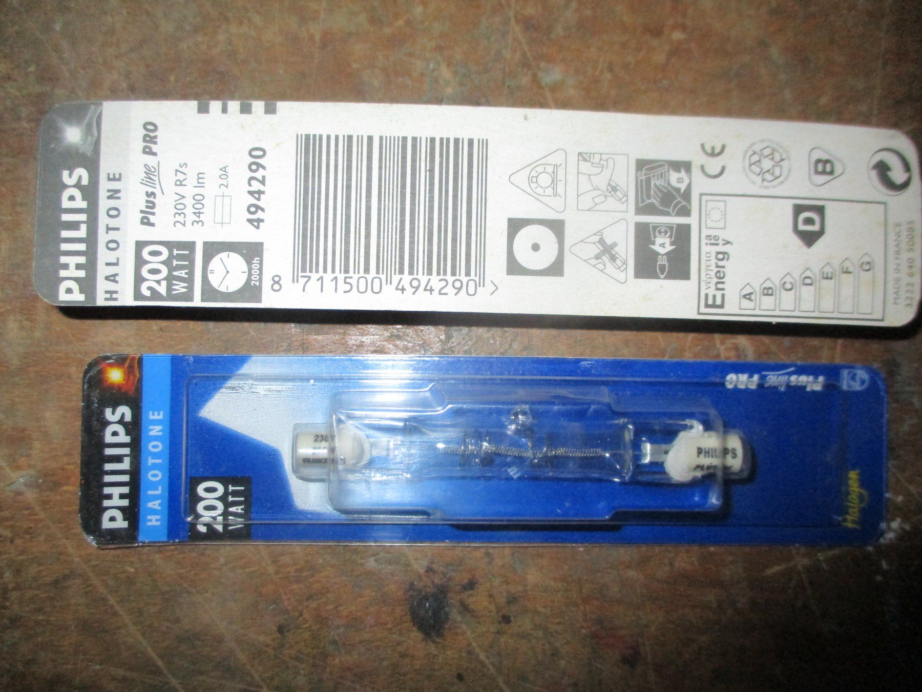 Lampade: Halogenlampen 100 und 200Watt – Nuovo (secondo la descrizione) da Gwatt (Thun) venduto da Liquidator55 3