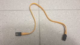 Oranges SATA-Kabel