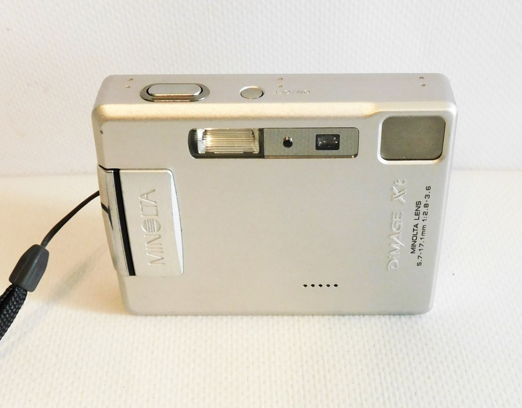 Minolta Fotocamera: Minolta Dimage Xt 2003er – Usato da Emmenbrücke venduto da Ulisse-22 3