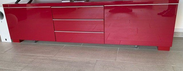 Ikea TV Möbel: Lowboard – Gebraucht aus Wohlen AG von cvo_7l2k