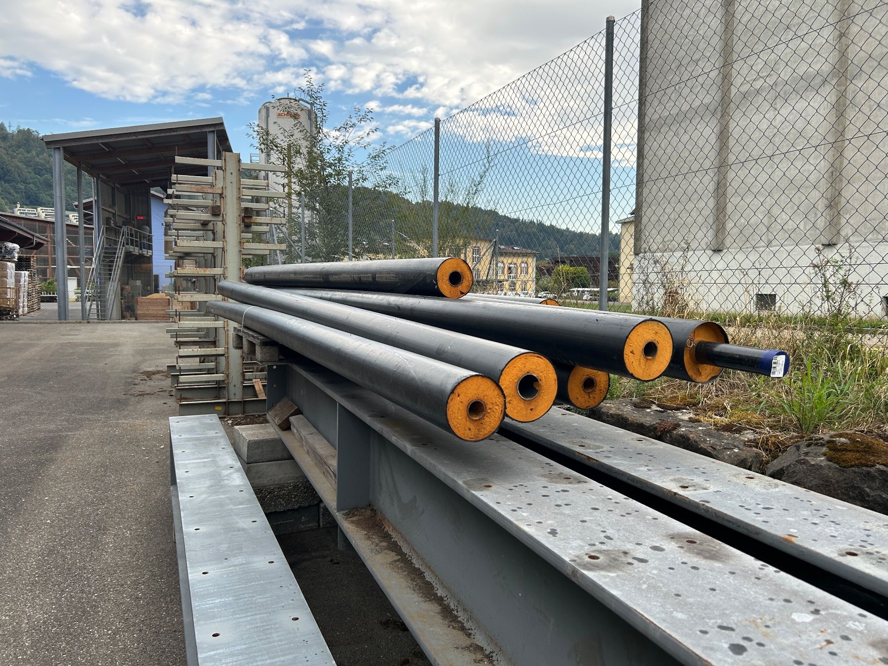 Profilati: Diverse Abschnitte Fernleitungsrohre KMR – Usato da Luzern venduto da wEwEI 2