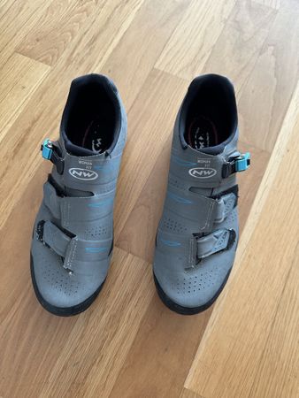 Damen Northwave Radschuhe Grösse 41