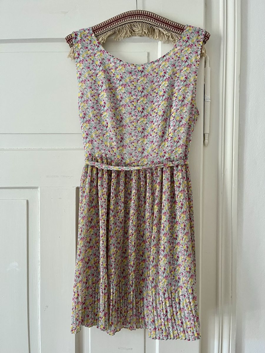 Vestiti: Wunderschönes luftiges Sommerblumenkleid, Gr. 36 – Usato da Zürich venduto da La_tiendita 2