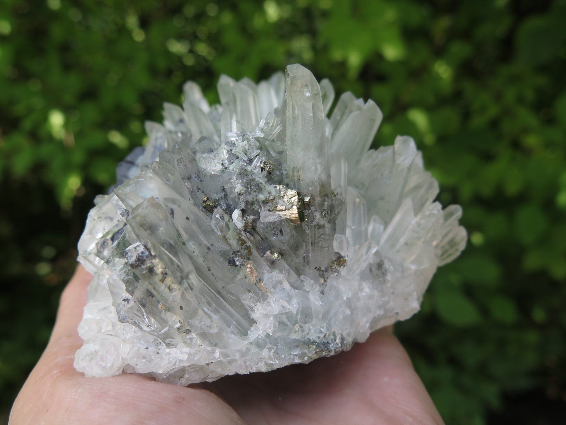 Minerali & Pietre curative: Bergkristall mit Galena ca. 578 gr. von Bulgarien – Usato da Schaffhausen venduto da Yamakana51L8736OQ8 8