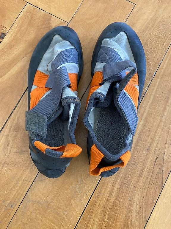 Herrenschuhe: Chaussures d'escalade – Gebraucht aus La chaux-de-Fonds von hazip