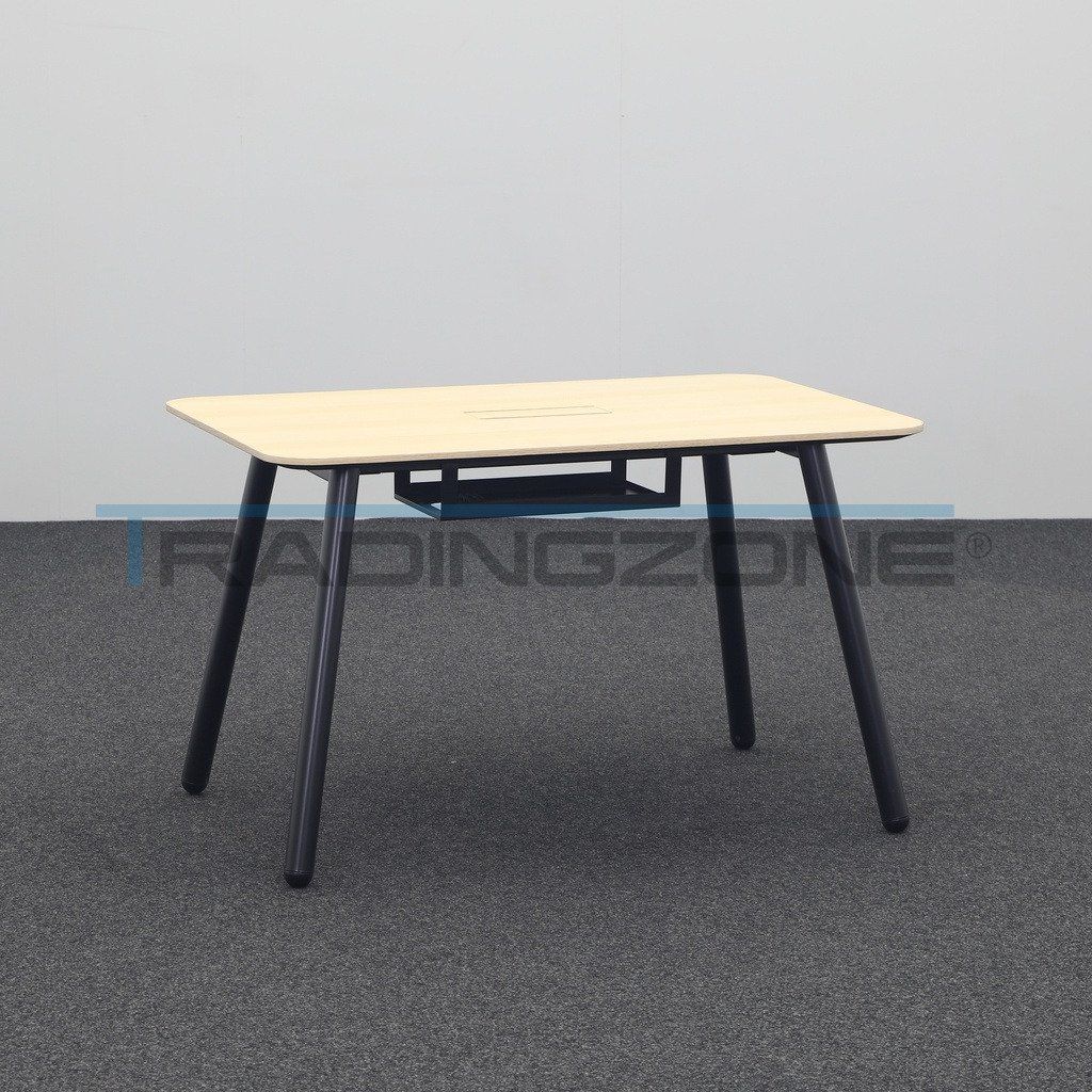 Tables: Besprechungstisch Eiche hell/Schwarz 120 × 80 cm – D'occasion à Regensdorf par Tradingzone